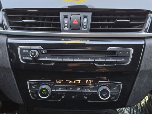 Used 2018 BMW X1 xDrive28i image 20