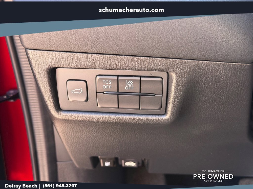 Used 2018 MAZDA CX-5 Touring w/ Preferred Equipment Package FWD image 33