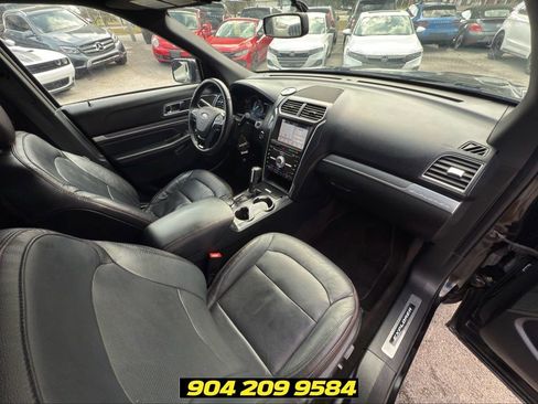 Used 2017 Ford Explorer Sport w/ Equipment Group 401A AWD/4WD image 39