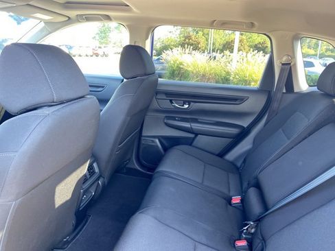 Used 2024 Honda CR-V EX image 17
