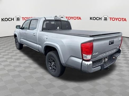 Used 2017 Toyota Tacoma SR5 w/ Tow Package image 6