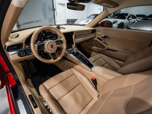 Used 2017 Porsche 911 Carrera RWD image 18