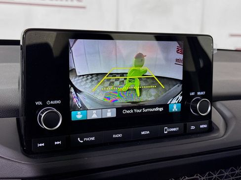 Used 2024 Honda Accord EX image 5
