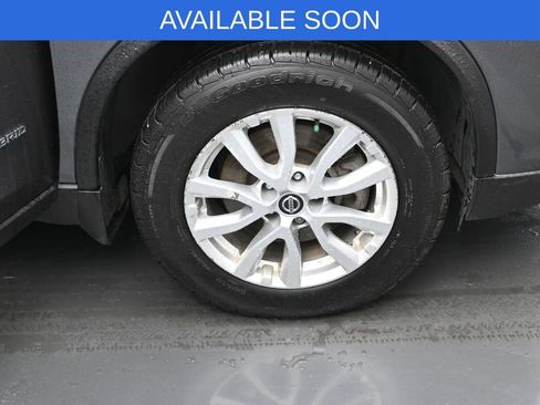 Used 2019 Nissan Rogue SV w/ Premium Package AWD/4WD image 33