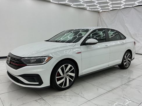 Used 2019 Volkswagen Jetta GLI FWD image 6