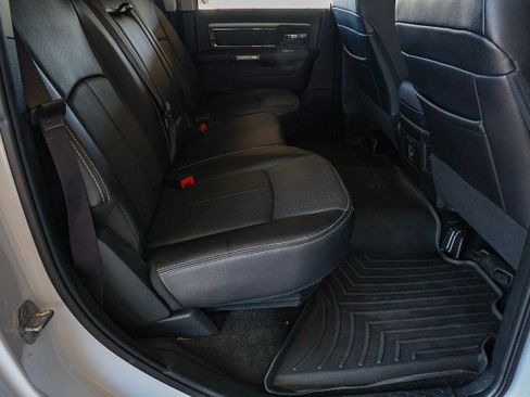 Used 2018 RAM 1500 Sport image 33