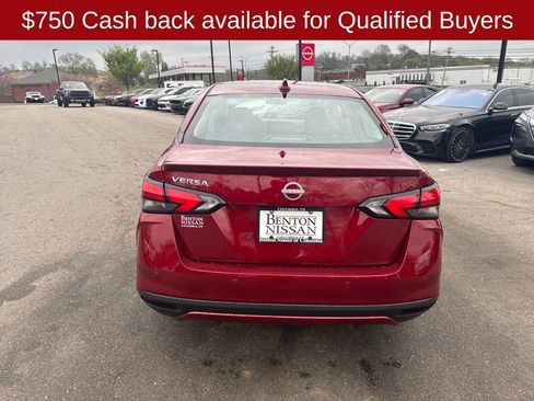 New 2025 Nissan Versa SR w/ Trunk Package image 8