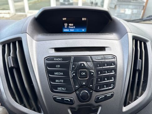 Used 2017 Ford Transit 350 XL RWD image 19