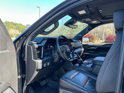 Used 2024 GMC Sierra 1500 AT4 w/ Technology Package image 42