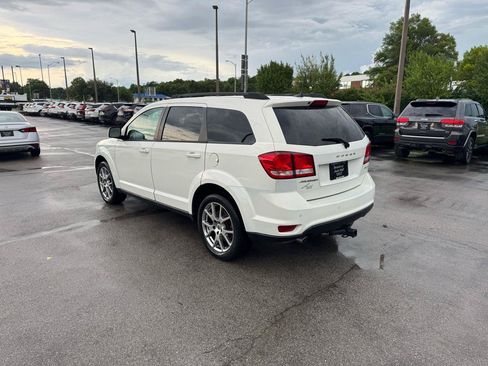Used 2019 Dodge Journey GT w/ Driver Convenience Group AWD/4WD image 5