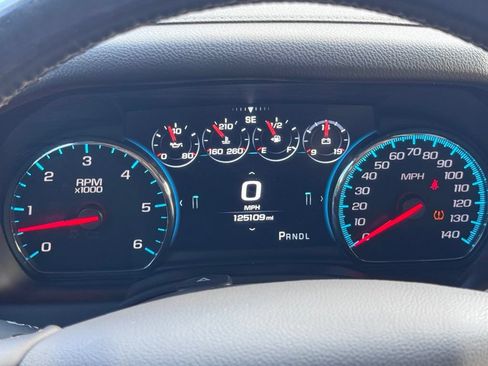 Used 2019 GMC Yukon XL Denali w/ Denali Ultimate Package AWD/4WD image 16