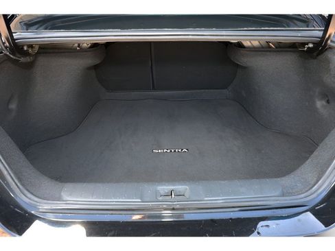 Used 2024 Nissan Sentra SV image 27