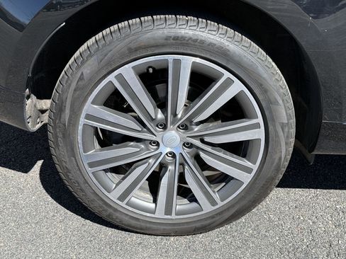 Certified 2023 Land Rover Range Rover SE image 24