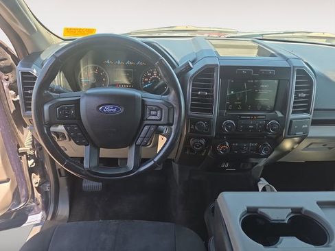 Used 2017 Ford F150 XLT w/ Equipment Group 302A Luxury AWD/4WD image 10