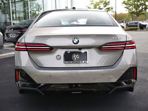 New 2026 BMW 530i w/ Executive Package RWD image 10