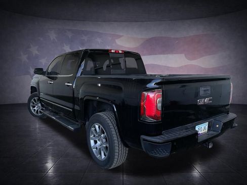 Used 2017 GMC Sierra 1500 Denali image 3