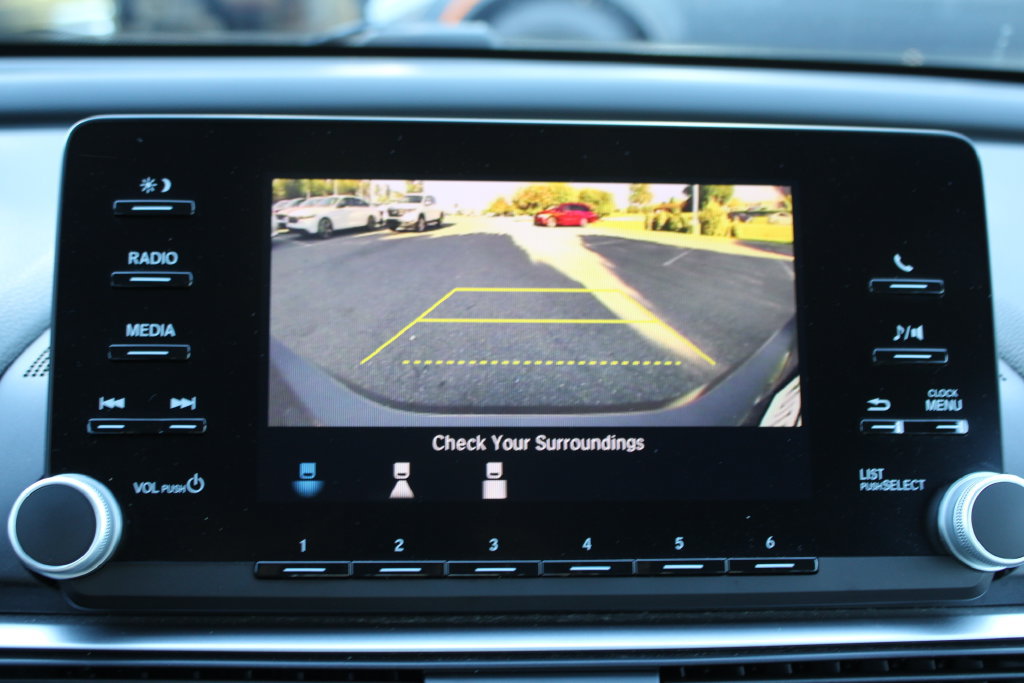 Used 2018 Honda Accord LX image 27