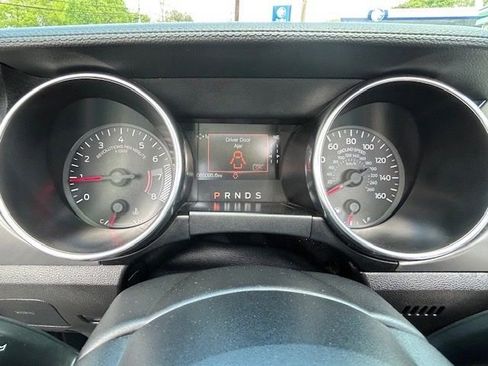 Used 2021 Ford Mustang Premium RWD image 15
