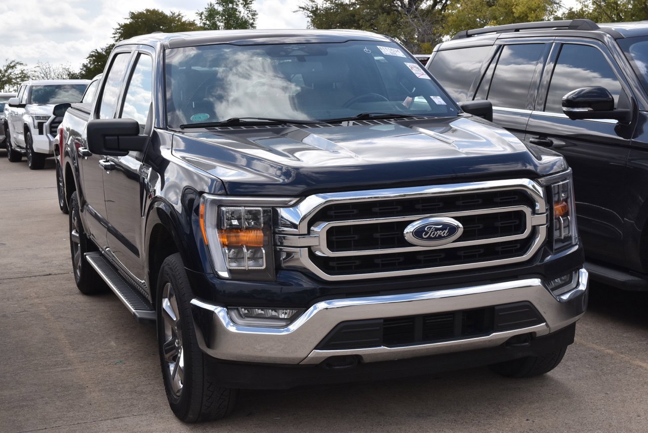Used 2023 Ford F150 XLT w/ Equipment Group 302A High AWD/4WD image 4