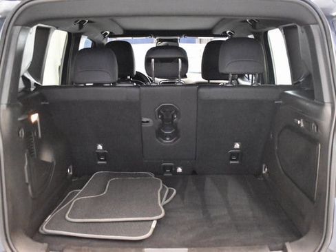 Used 2021 Jeep Renegade Latitude w/ Sun & Sound Group image 18