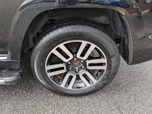 Used 2018 Toyota 4Runner Limited image 30