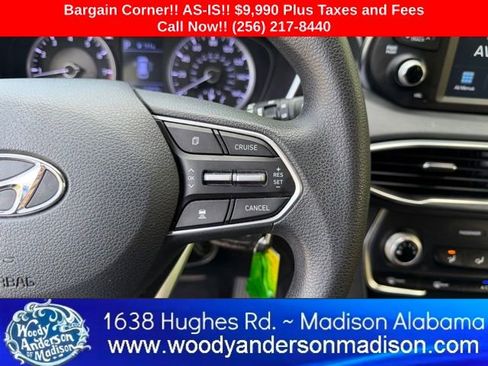 Used 2019 Hyundai Santa Fe SE FWD image 12