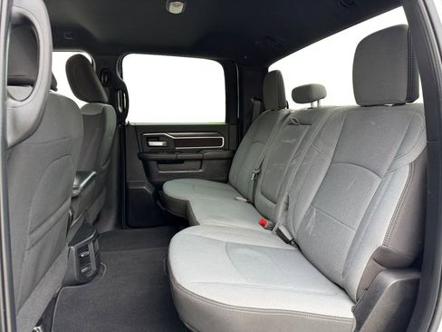 Used 2024 RAM 2500 Big Horn AWD/4WD image 19