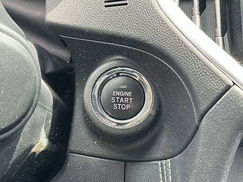 Used 2018 Subaru Impreza 2.0i Limited AWD/4WD image 11