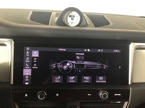 Certified 2023 Porsche Macan GTS AWD/4WD image 34