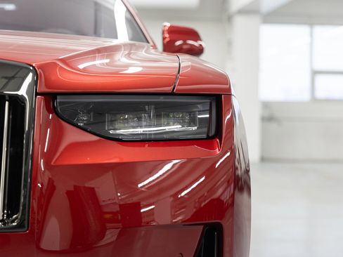 Used 2025 Rolls-Royce Ghost Black Badge image 31