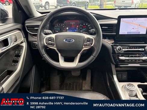 Used 2021 Ford Explorer Limited w/ Equipment Group 301A AWD/4WD image 6