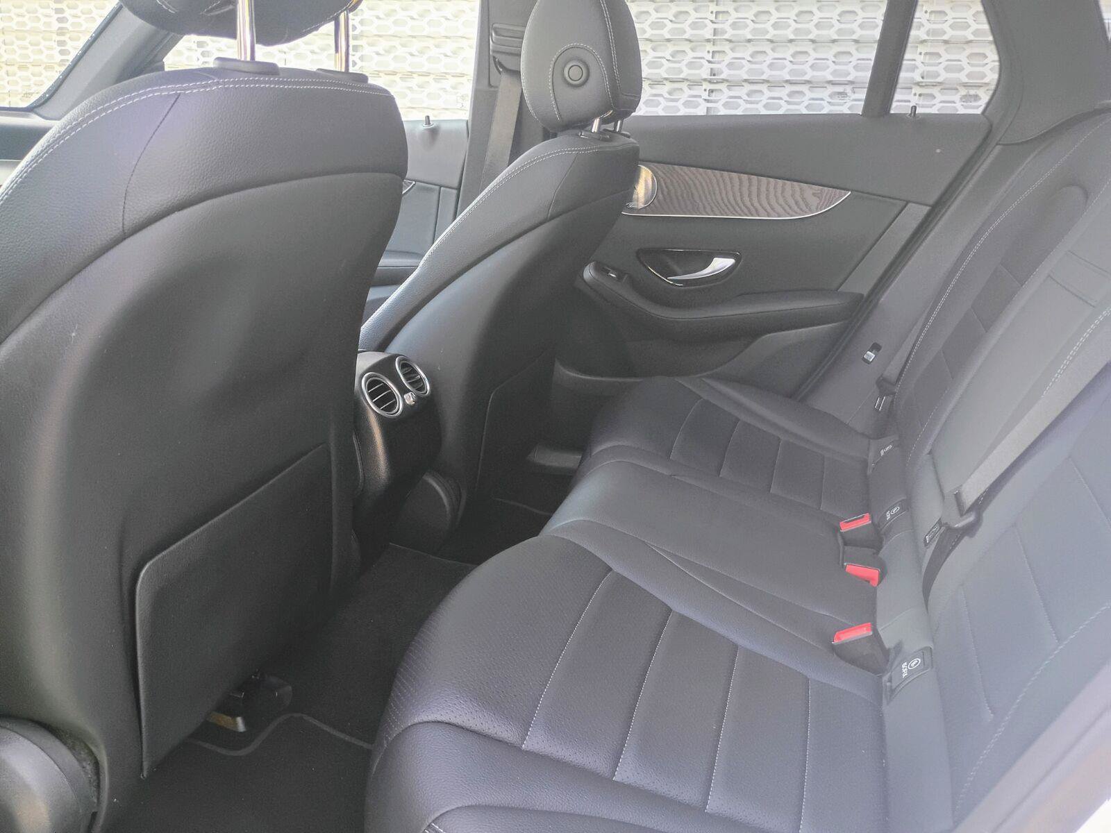 Used 2017 Mercedes-Benz GLC 300 image 7