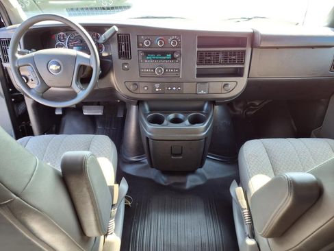 Used 2025 Chevrolet Express 3500 LS image 6