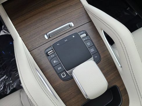 New 2026 Mercedes-Benz GLE 450 4MATIC image 15