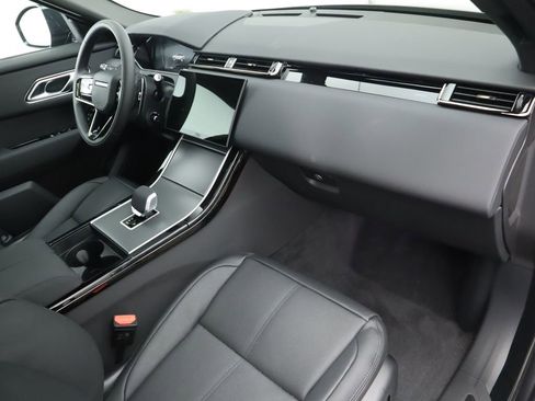 New 2026 Land Rover Range Rover Velar S image 18