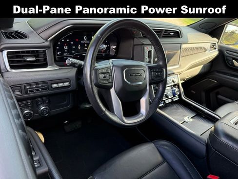 Used 2022 GMC Yukon Denali AWD/4WD image 3