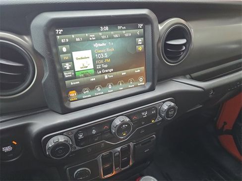 Used 2023 Jeep Wrangler Unlimited Sport image 22