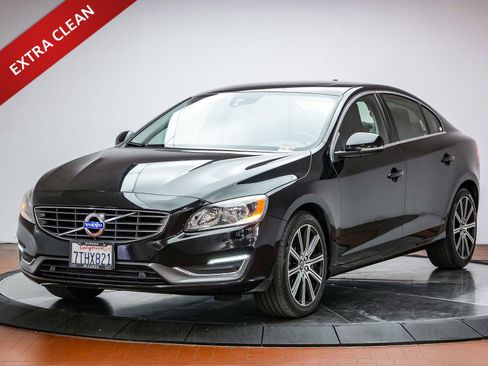 Used 2016 Volvo S60 T5 Premier FWD image 1