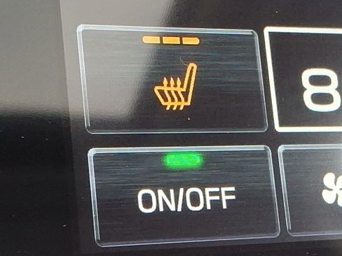 Certified 2025 Subaru Legacy Limited image 25