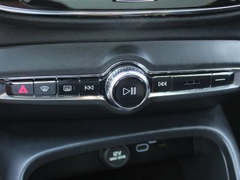 Certified 2023 Volvo C40 P8 Recharge Plus w/ Climate Package AWD/4WD image 25
