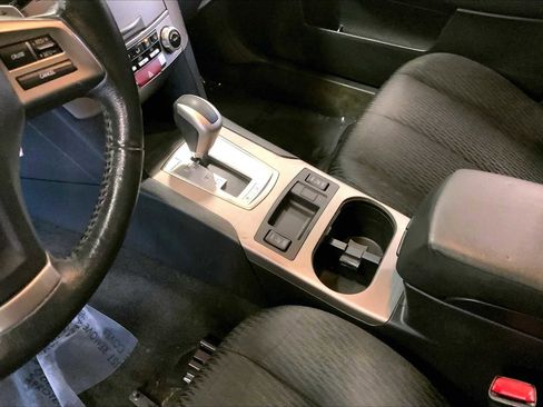 Used 2012 Subaru Outback 2.5i Premium w/ All-Weather Pkg image 15