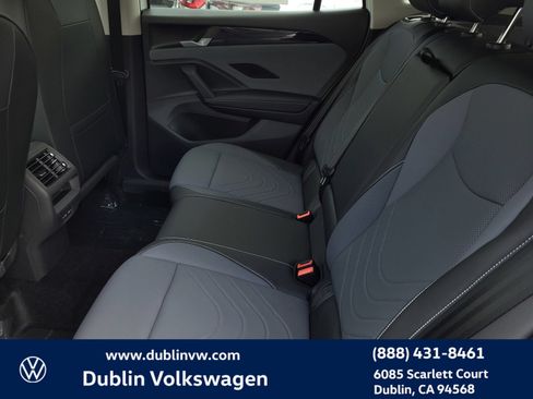 New 2026 Volkswagen Tiguan SE AWD/4WD image 10