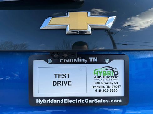 Used 2017 Chevrolet Bolt Premier w/ Driver Confidence II Package image 4