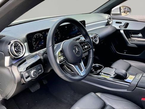 Used 2023 Mercedes-Benz CLA 250 image 12