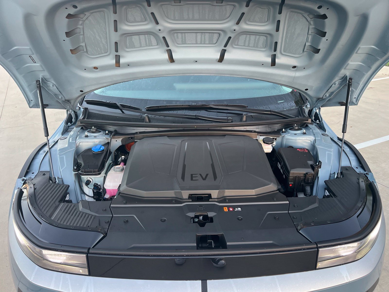 New 2027 Hyundai Ioniq 5 SE RWD image 32