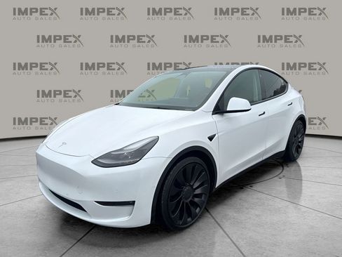 Used 2022 Tesla Model Y Performance image 1