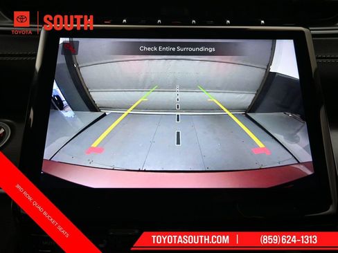 Used 2023 Jeep Grand Cherokee L Limited AWD/4WD image 17