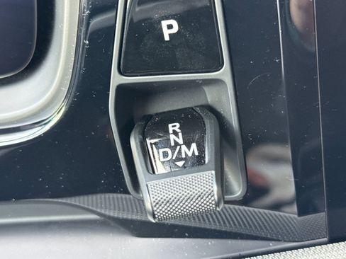 Certified 2025 Porsche Cayenne image 26