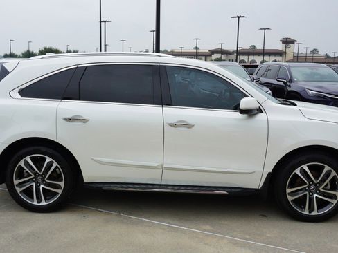 Used 2017 Acura MDX SH-AWD w/ Advance Package image 4