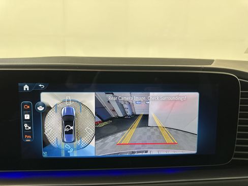 New 2026 Mercedes-Benz GLS 63 AMG 4MATIC image 18